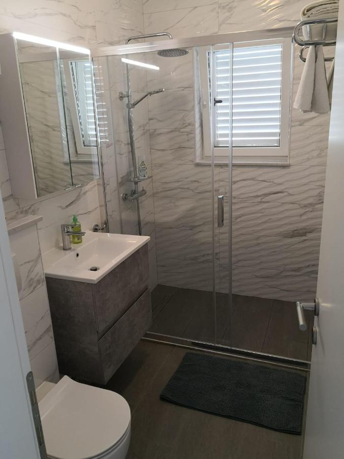 Two Bedroom Apartment With Sea View & Balcony Dubrovnik Eksteriør bilde
